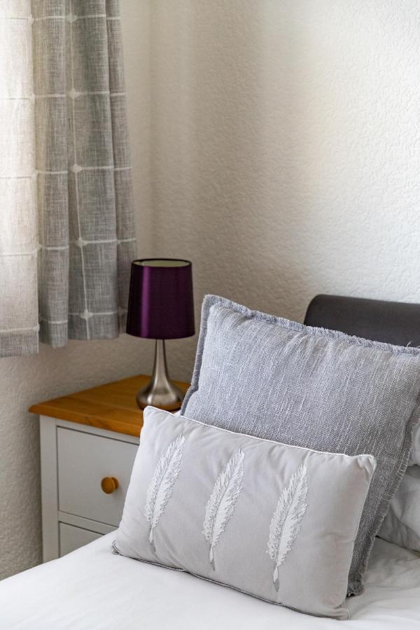 2 Chatsworth Riverscape Apartments - Peaceful Apartment In Great Location With Free Parking Overlooking The Gannel Just A Short Walk From Newquays Incredible Beaches And Local Amenities New Quay Dış mekan fotoğraf