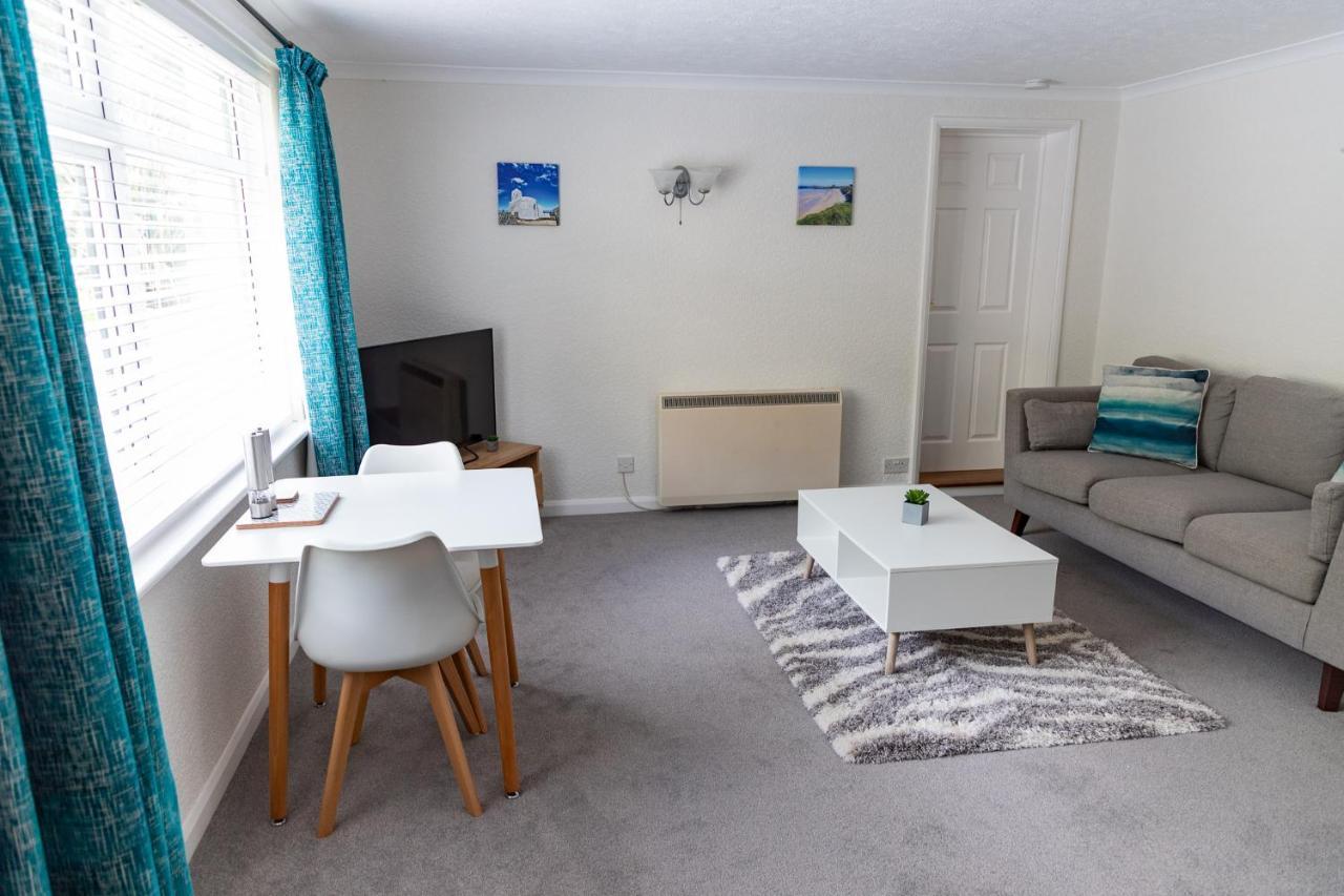 2 Chatsworth Riverscape Apartments - Peaceful Apartment In Great Location With Free Parking Overlooking The Gannel Just A Short Walk From Newquays Incredible Beaches And Local Amenities New Quay Dış mekan fotoğraf